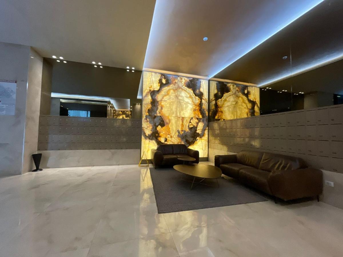 Ambassador Skyline Apartments Tirana Exterior photo
